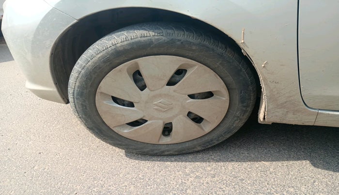 2018 Maruti Celerio ZXI, Petrol, Manual, 37,000 km, tyre