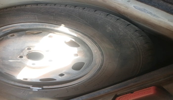 2011 Volkswagen Polo TRENDLINE 1.2L PETROL, Petrol, Manual, 93,282 km, tyre