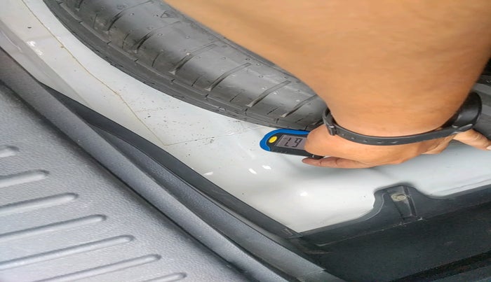 2022 Hyundai Creta EX 1.5 PETROL, Petrol, Manual, 44,502 km, tyre