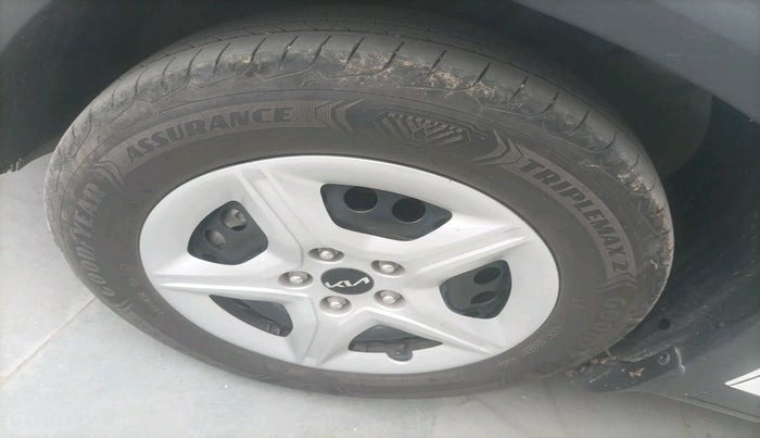 2024 KIA SELTOS HTE 1.5 Diesel MT, Diesel, Manual, 20,500 km, tyre