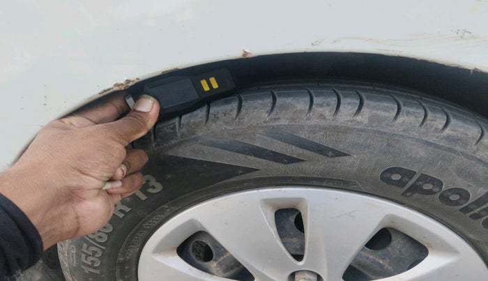 2013 Hyundai i10 MAGNA 1.1, Petrol, Manual, 37,741 km, tyre