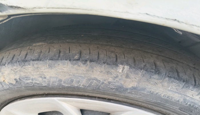 2017 Maruti IGNIS DELTA 1.2 K12, Petrol, Manual, 69,524 km, tyre