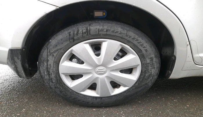 2011 Maruti Swift Dzire VXI, Petrol, Manual, 40,844 km, tyre