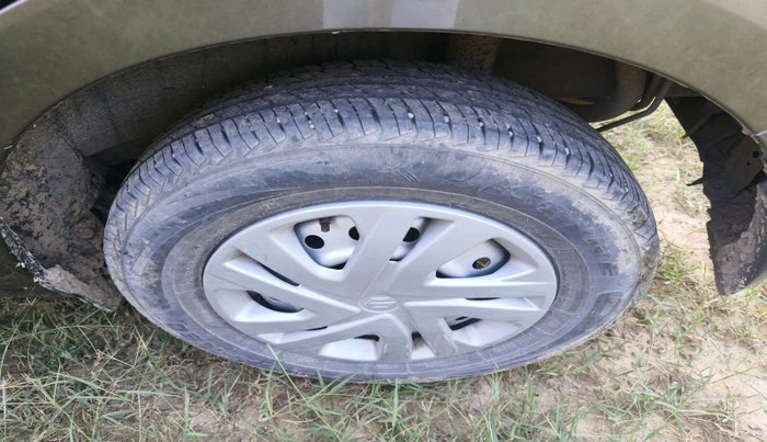 2021 Maruti New Wagon-R LXI CNG 1.0, Petrol, Manual, 70,500 km, tyre