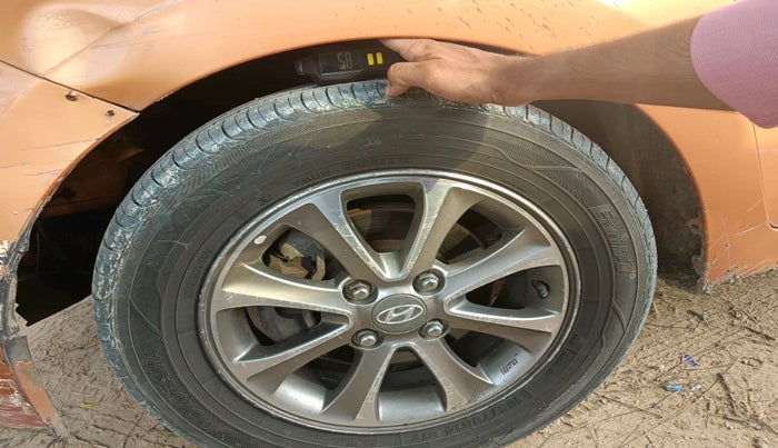 2013 Hyundai Grand i10 ASTA 1.1 CRDI (O), Diesel, Manual, 1,08,370 km, tyre