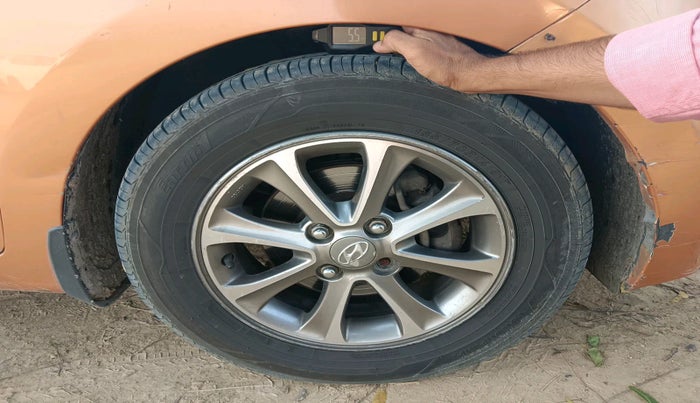 2013 Hyundai Grand i10 ASTA 1.1 CRDI (O), Diesel, Manual, 1,08,370 km, tyre