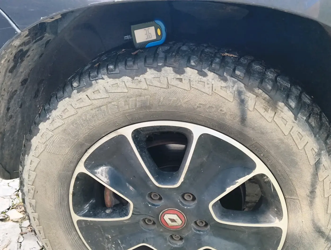 2018 Renault Duster 110 PS RXZ 4X4 MT DIESEL, Diesel, Manual, 95,000 km, tyre