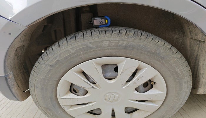 2014 Maruti Swift Dzire VXI, Petrol, Manual, 1,09,301 km, tyre