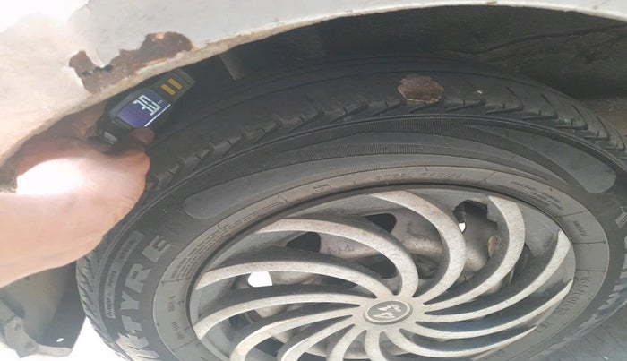 2017 Tata Tiago XE PETROL, Petrol, Manual, 1,47,000 km, tyre