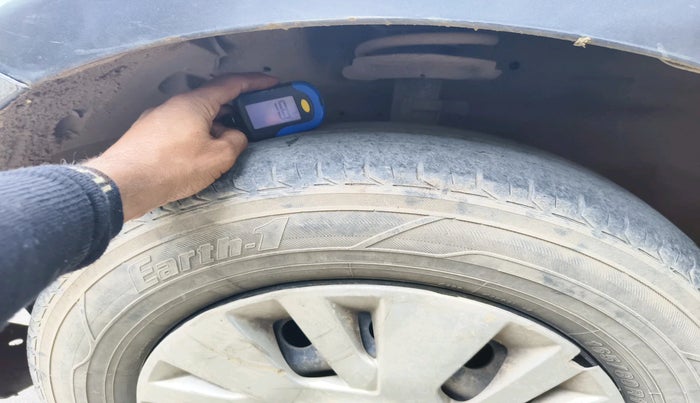 2016 Maruti Swift VDI, Diesel, Manual, 1,65,062 km, tyre