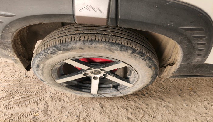 2023 Maruti BREZZA ZXI SMART HYBRID , Petrol, Manual, 36,509 km, tyre