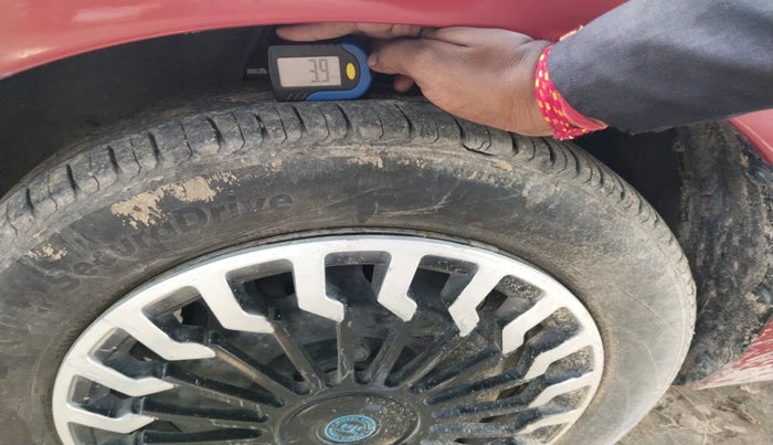 2018 Maruti IGNIS DELTA 1.2, Petrol, Manual, 78,000 km, tyre