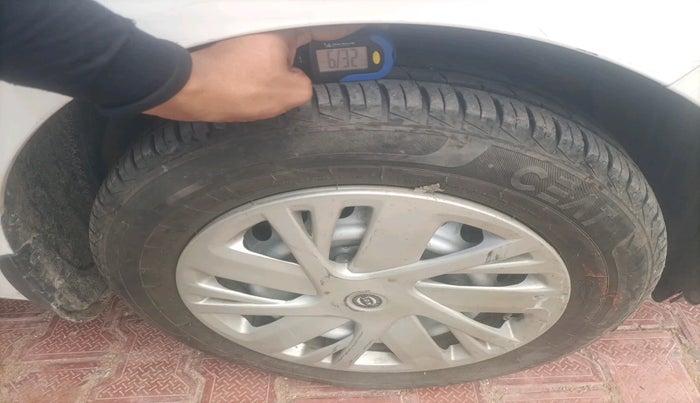 2024 Hyundai GRAND I10 NIOS ERA 1.2 KAPPA VTVT, Petrol, Manual, 9,331 km, tyre