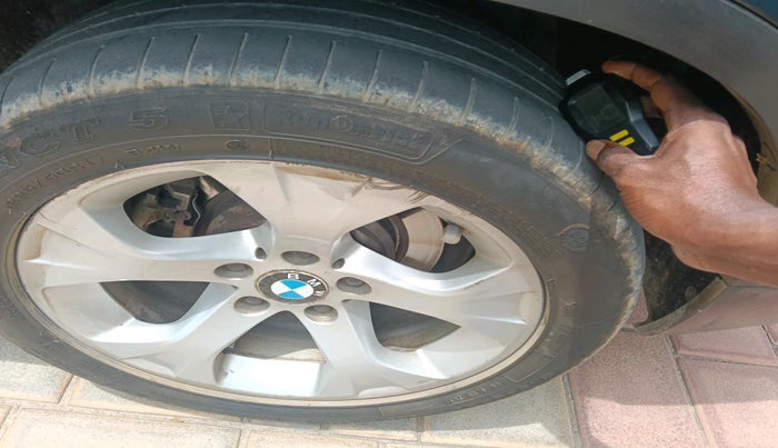 2013 BMW X1 SDRIVE 20D, Diesel, Automatic, 1,29,815 km, tyre