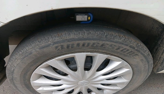 2023 Maruti Ertiga   VXI (O) CNG, Petrol, Manual, 52,663 km, tyre