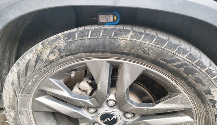 2021 KIA SELTOS HTX 1.5 PETROL, Petrol, Manual, 23,023 km, tyre