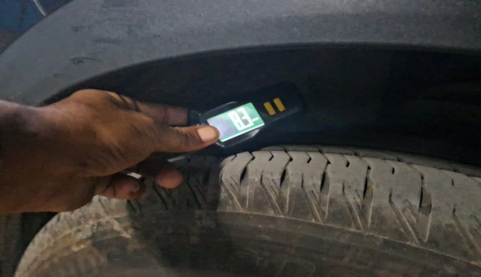 2021 Mahindra XUV700 AX 7 P MT 7 STR, Petrol, Manual, 36,439 km, tyre