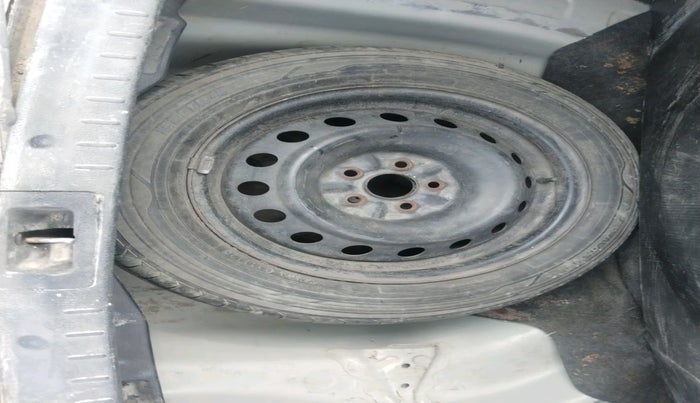 2015 Toyota Corolla Altis JS PETROL, Petrol, Manual, 80,571 km, tyre