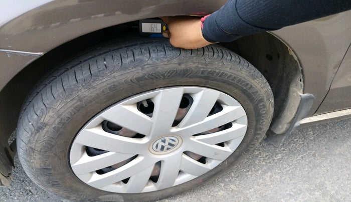 2017 Volkswagen Ameo COMFORTLINE 1.2L, Petrol, Manual, 22,422 km, tyre