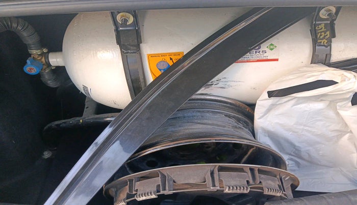 2022 Tata TIGOR XM CNG, Petrol, Manual, 54,543 km, tyre