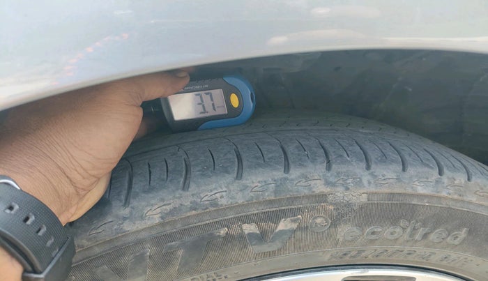 2024 Honda City 1.5L I-VTE V CVT, Petrol, Automatic, 30,525 km, tyre