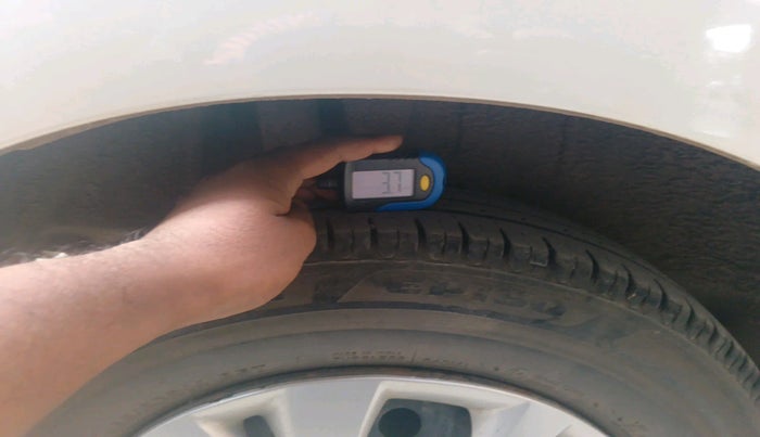 2021 Maruti Swift VXI, Petrol, Manual, 34,235 km, tyre