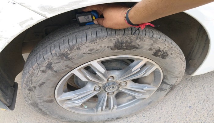 2016 Hyundai Elite i20 MAGNA 1.2, Petrol, Manual, 87,995 km, tyre