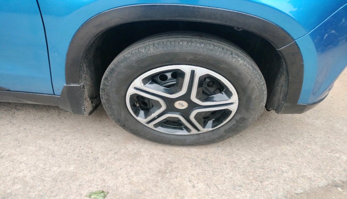 2016 Maruti Vitara Brezza VDI, Diesel, Manual, 93,742 km, tyre