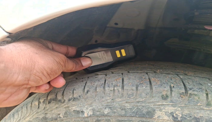 2021 Toyota YARIS G MT, Petrol, Manual, 19,100 km, tyre