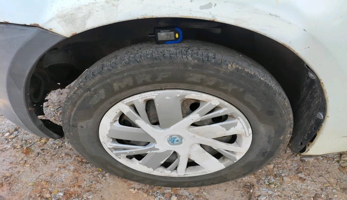 2011 Maruti Swift VDI, Diesel, Manual, 1,49,592 km, tyre