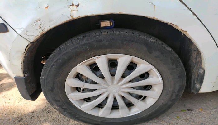 2011 Maruti Swift VDI, Diesel, Manual, 1,49,592 km, tyre