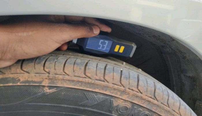 2018 Maruti Celerio ZXI, Petrol, Manual, 72,977 km, tyre