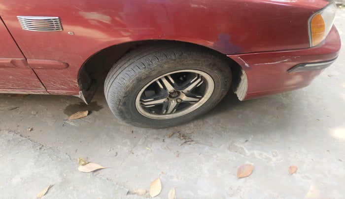 2010 Hyundai Accent EXECUTIVE, Petrol, Manual, 1,01,680 km, tyre