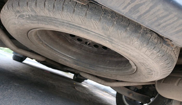 2018 Mahindra XUV500 W11 AT, Diesel, Automatic, 1,38,832 km, tyre