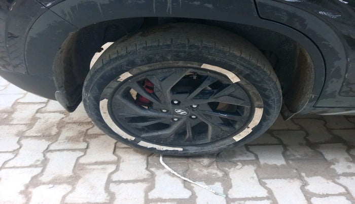 2022 Hyundai Creta SX IVT 1.5 PETROL, Petrol, Automatic, 67,114 km, tyre