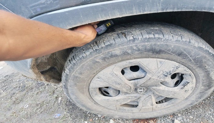 2024 Tata PUNCH ADVENTURE MT, Petrol, Manual, 10,502 km, tyre