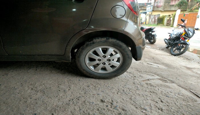 2011 Maruti Ritz ZXI, Petrol, Manual, 39,124 km, tyre