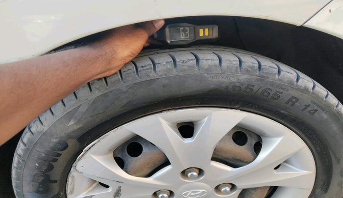 2014 Hyundai Grand i10 SPORTZ 1.1 CRDI, Diesel, Manual, 1,48,295 km, tyre