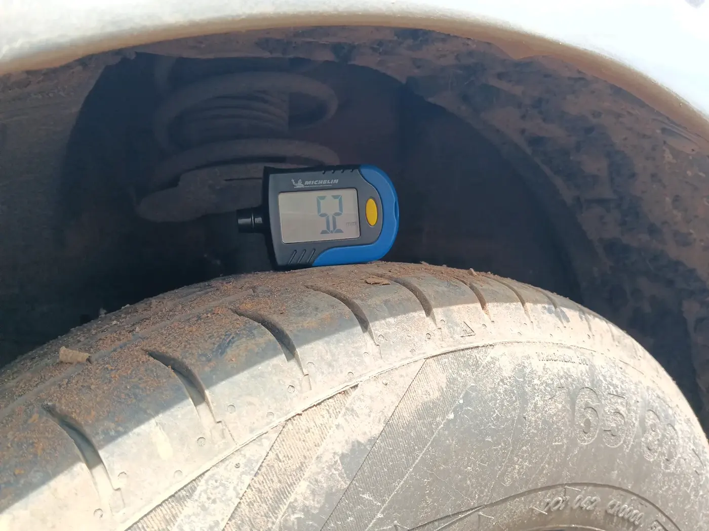 2015 Maruti Swift Dzire VDI, Diesel, Manual, 81,960 km, tyre