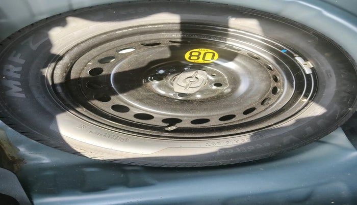 2021 Maruti Baleno ZETA PETROL 1.2, Petrol, Manual, 50,016 km, tyre