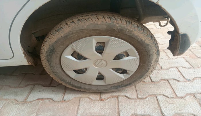 2025 Maruti Alto K10 VXI, Petrol, Manual, 5,132 km, tyre