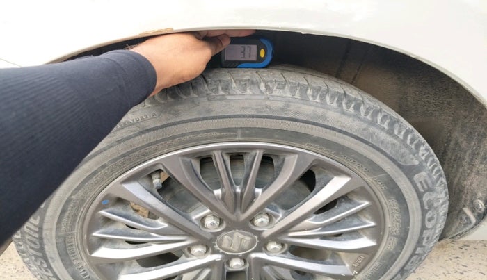 2019 Maruti Ertiga ZXI AT SHVS, Petrol, Automatic, 45,558 km, tyre