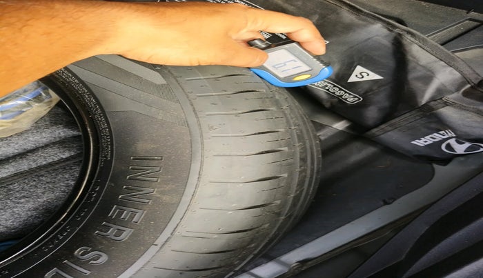 2022 Hyundai Creta SX 1.5 PETROL, Diesel, Manual, 56,170 km, tyre