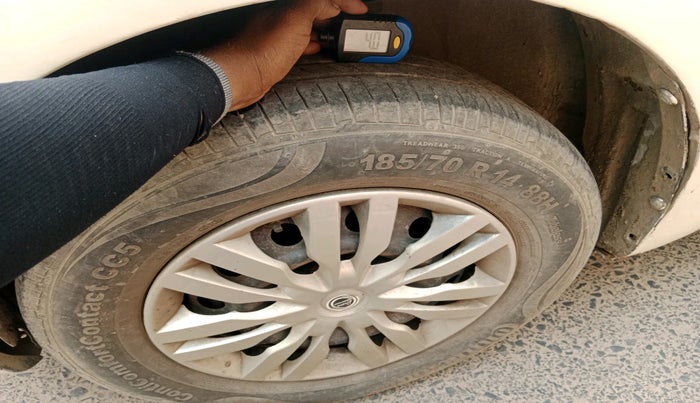 2010 Maruti Swift Dzire LDI, Diesel, Manual, 1,49,895 km, tyre