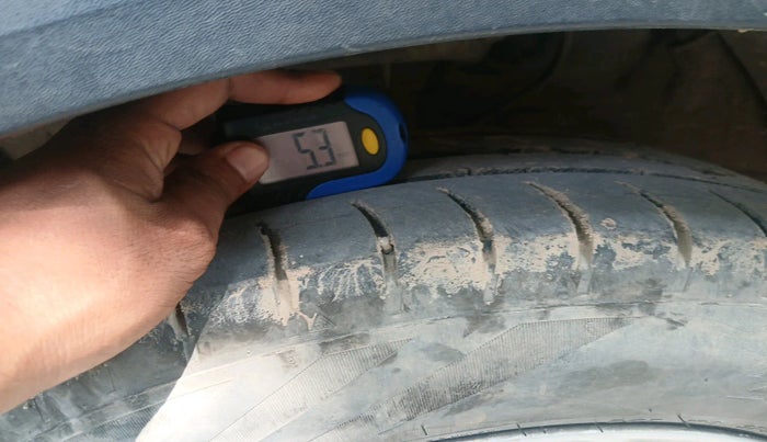 2015 Hyundai Creta SX PLUS 1.6 DIESEL, Diesel, Manual, 55,716 km, tyre