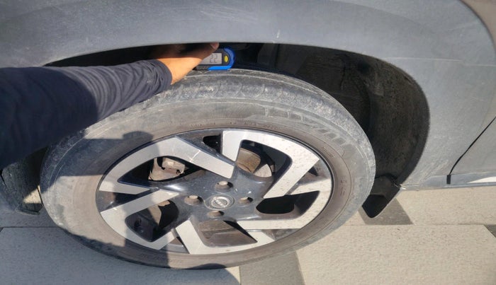 2022 Nissan MAGNITE XV PREMIUM TURBO, Petrol, Manual, 47,062 km, tyre