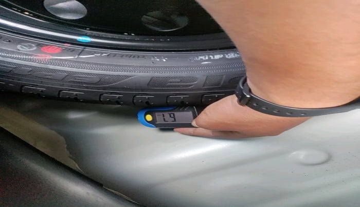 2024 Maruti IGNIS DELTA 1.2 AMT, Petrol, Automatic, 6,175 km, tyre