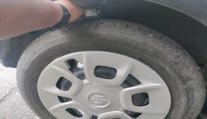 2024 Maruti IGNIS DELTA 1.2 AMT, Petrol, Automatic, 6,175 km, tyre