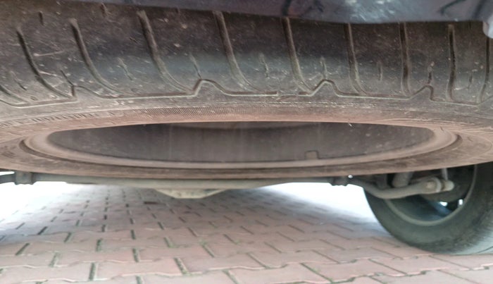 2021 MG GLOSTER SAVVY 6 STR 2.0 TWIN TURBO 4WD, Diesel, Automatic, 71,217 km, tyre