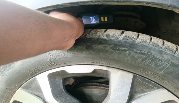 2017 Honda WR-V 1.5L I-DTEC VX MT, Diesel, Manual, 97,990 km, tyre